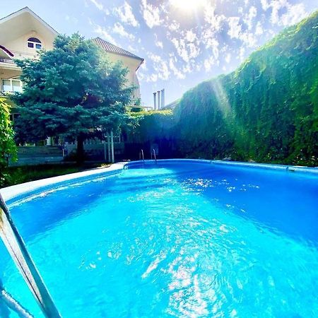 Ridon Lux Hotel Tashkent Bagian luar foto