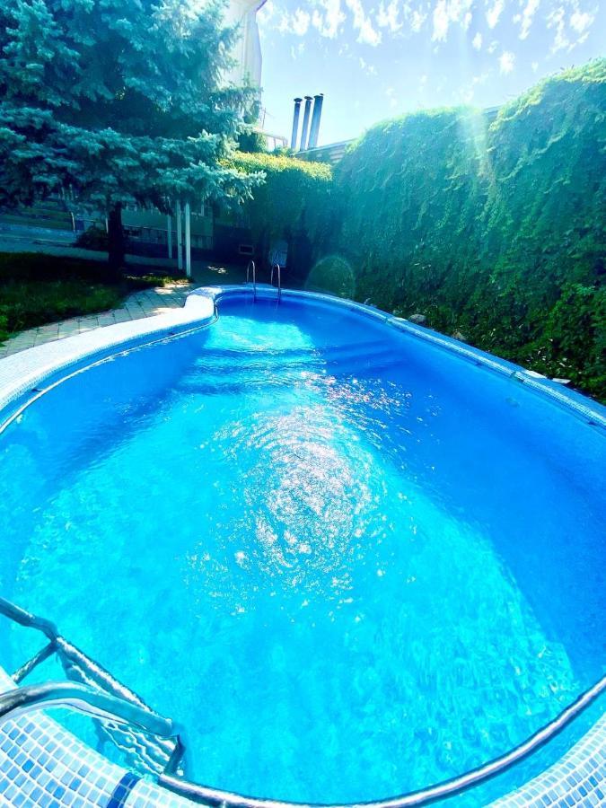 Ridon Lux Hotel Tashkent Bagian luar foto